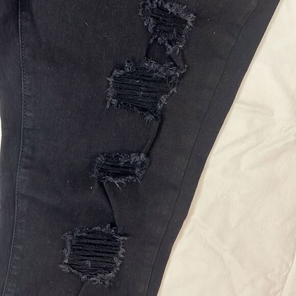 Arizona Jean Co Jegging Size 11 Black Distressed Hi Rise Slimmest Fit Stretchy - Picture 5 of 9